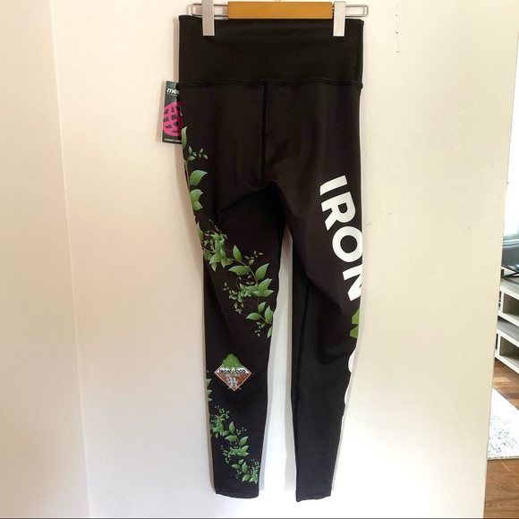 Leggings with Gym Logo Size Small - Picture 2 of 3